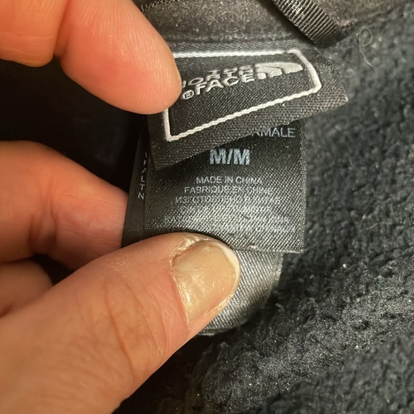 Northface 2 way wear coat - Picture 4 of 13